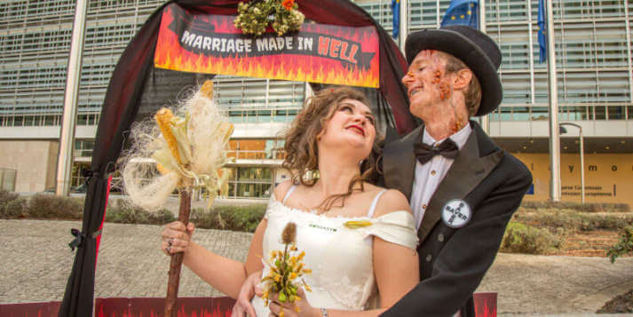 Foto: Lode Saidane. Fra aksjon mot Bayer-Monsanto-fusjonen. Foto: Lode Saidane. Fra aksjon mot Bayer-Monsanto-fusjonen.